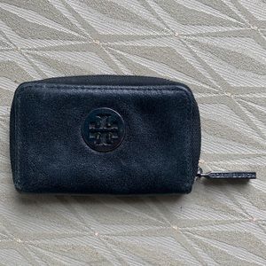 Tory Burch black zippy card case